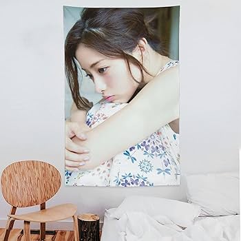 Amazon.co.jp: 石原さとみ タペストリー ポスター 壁飾り 背景布 Amazon.co.jp: 石原さとみ タペストリー ポスター 壁飾り 背景布